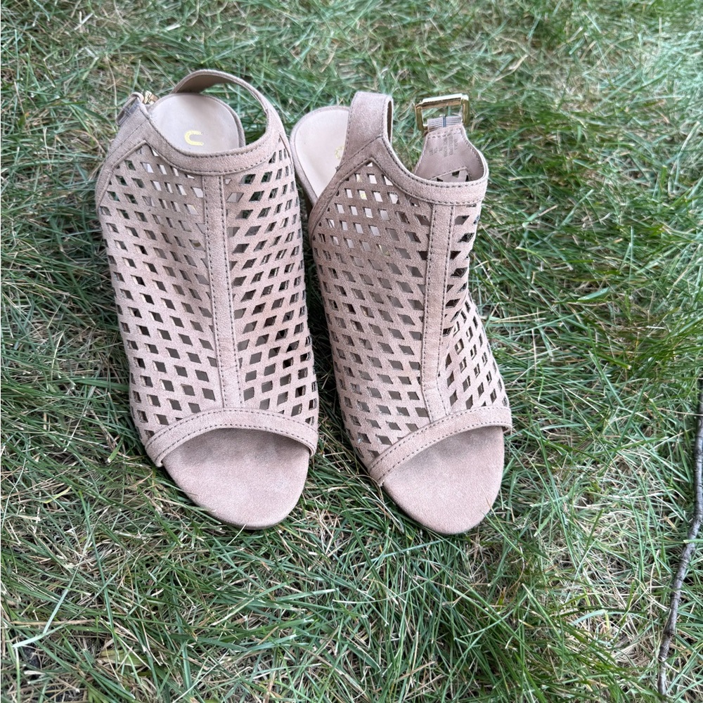Unisa Tan Cutout Heeled Sandals